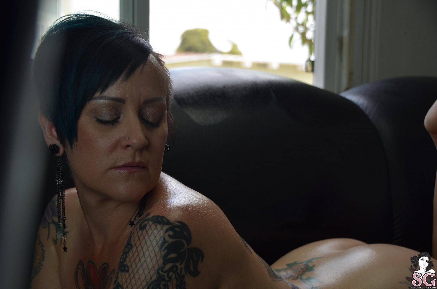tattumom - by futter image - Between the Shadows #TFlkDJFv