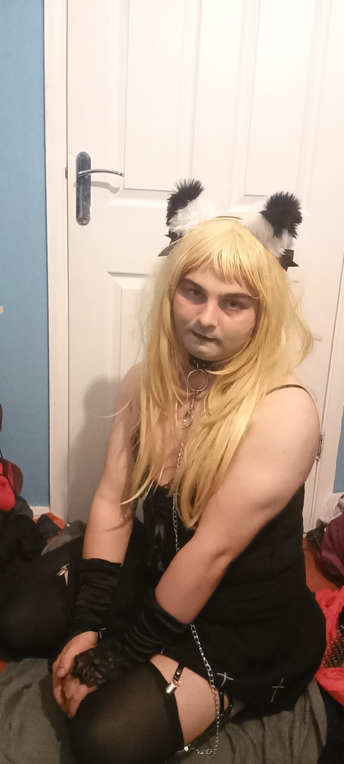 More goth sissy Aimee #orTzSZU2