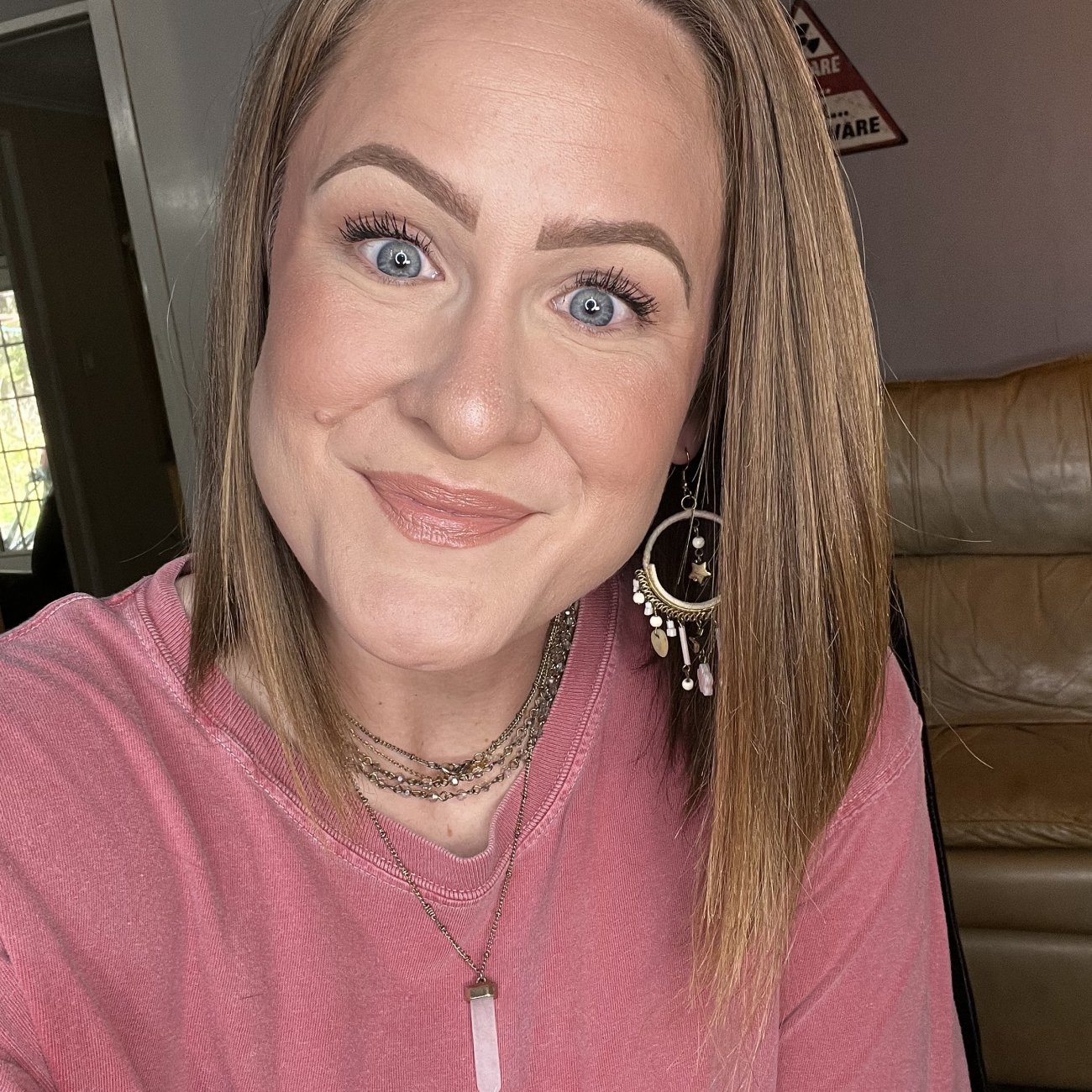 Makeup milfs II #soYy2nuw