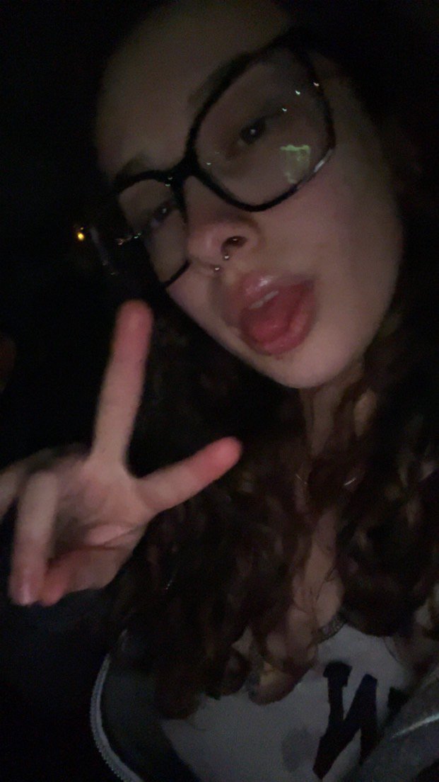 Exposed Slut (Didn’t ask) #Tmkdbo91