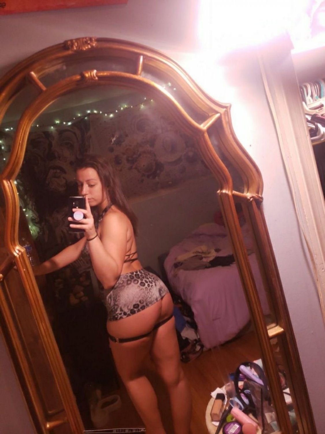 Cucks slut Alex asked me to expose her. Socials on profile for same #cKfZSNn7