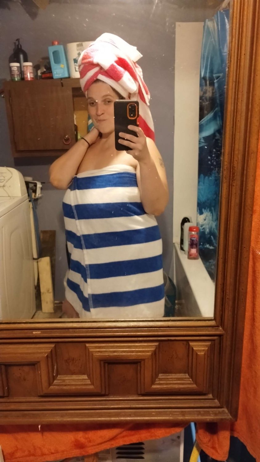 ☆ Cross-Eyed Milf From Illinois With Grade A Melons Shows Off And Toys Her Tight Pussy #MJi7mU3t