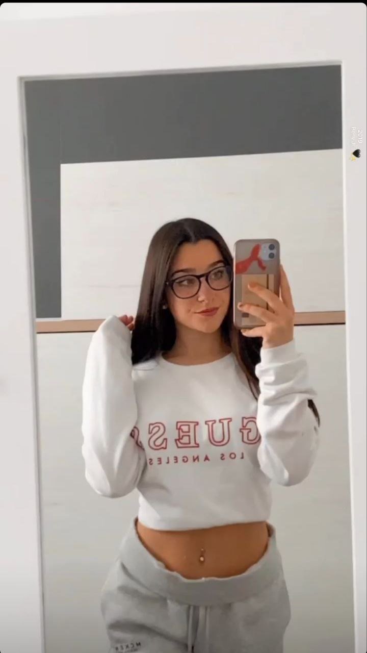 Que rico esta puta masturbense y sáquense toda la leche con ella #BO1XXpp8