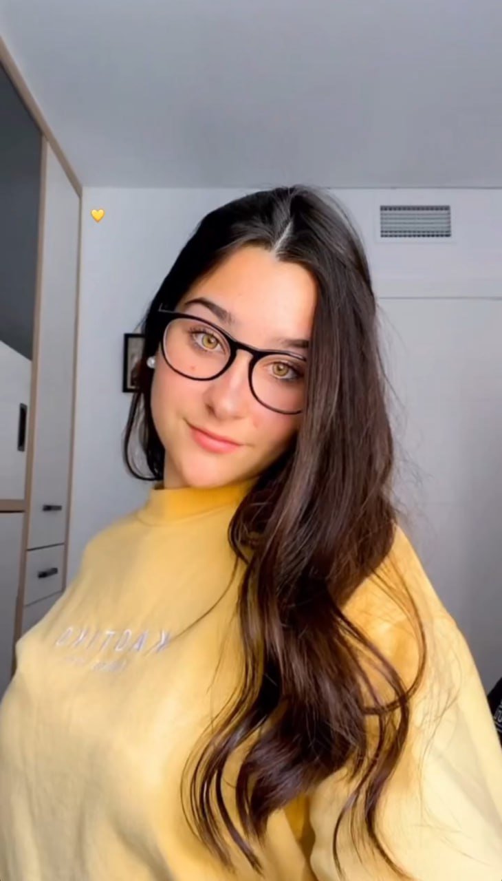 Que rico esta puta masturbense y sáquense toda la leche con ella #MT28xxob