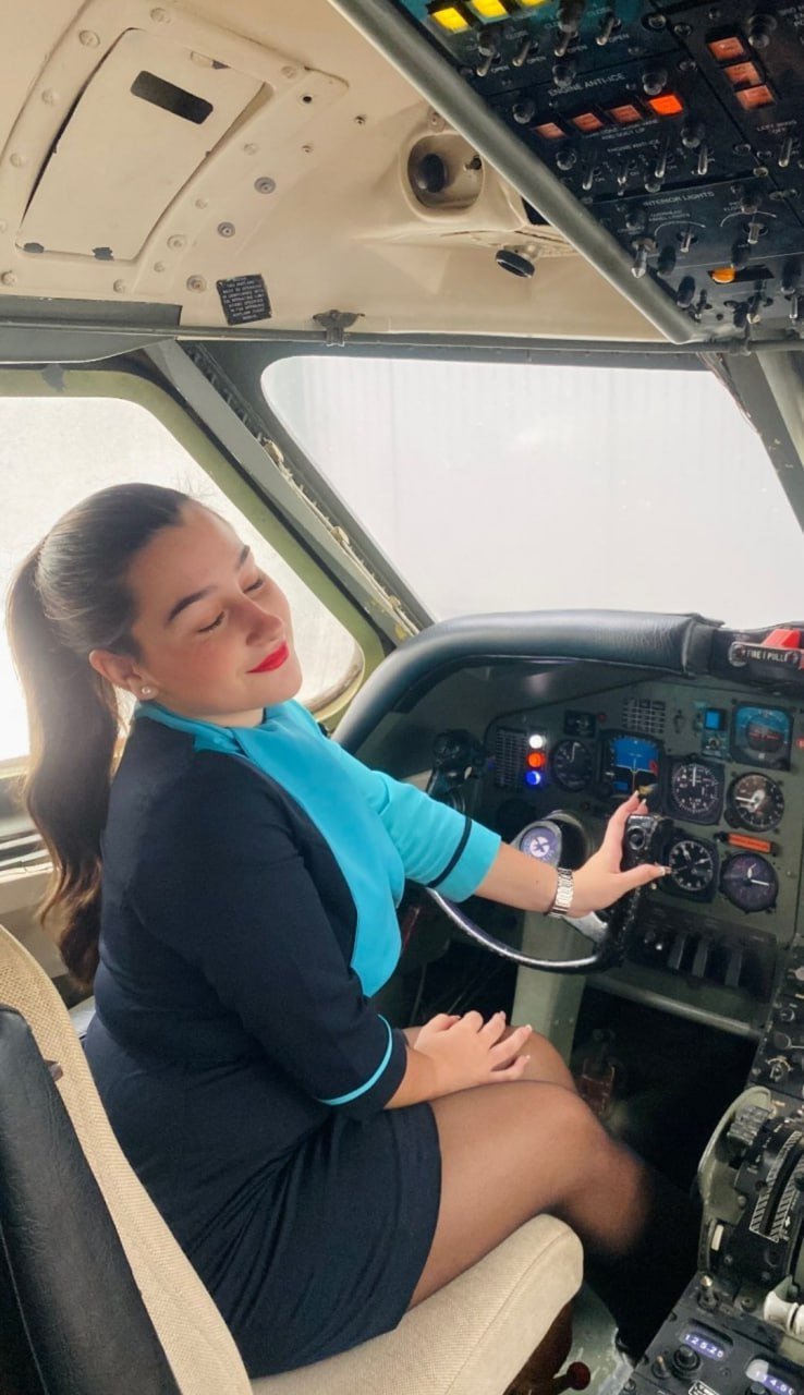 Que rico esta puta masturbense y sáquense toda la leche con ella #f0D79VvH