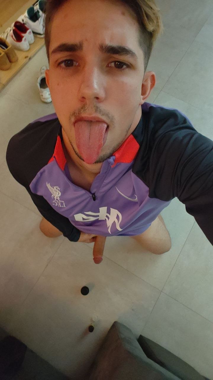 horny locked faggot #XTthr59b