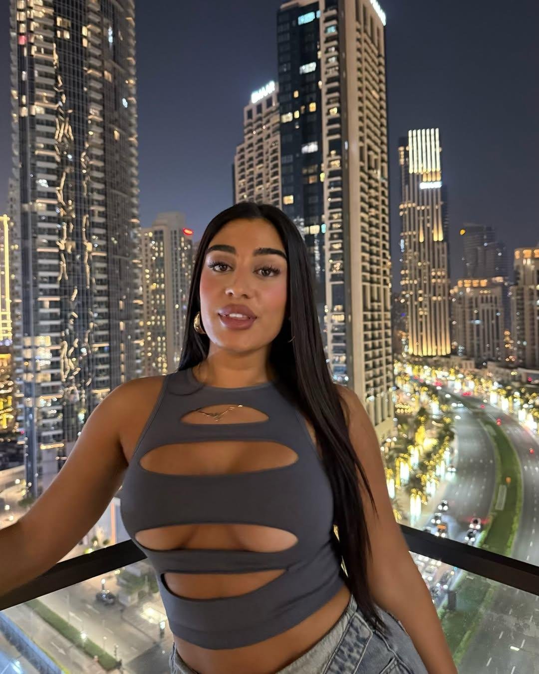 5'4 Persian Baddie Parmida #DLf9PT4f