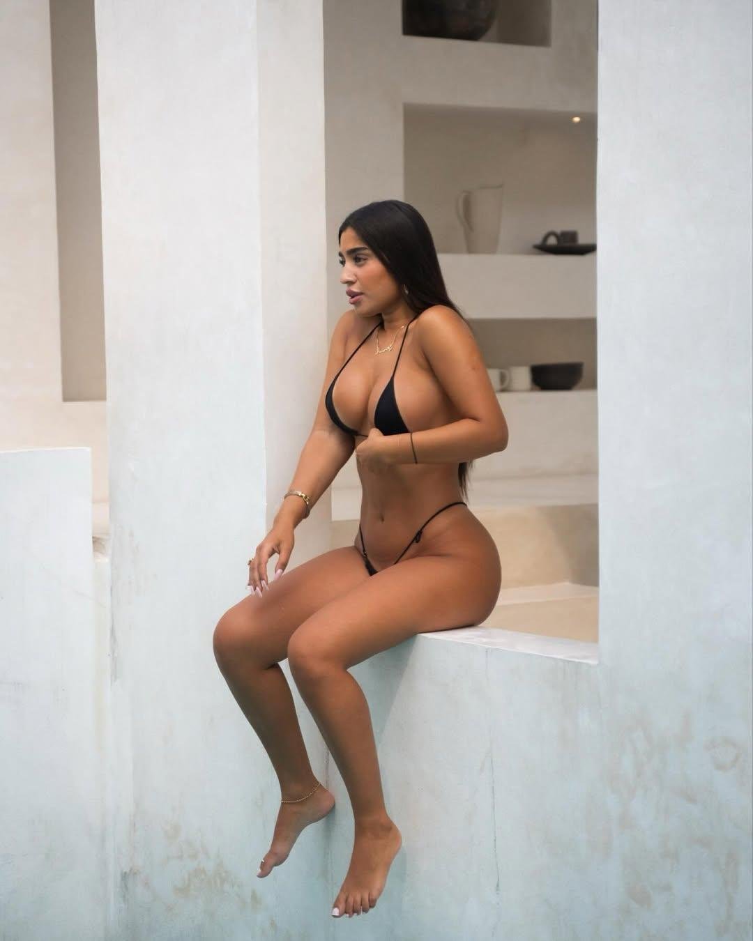 5'4 Persian Baddie Parmida #lu45Bfzh